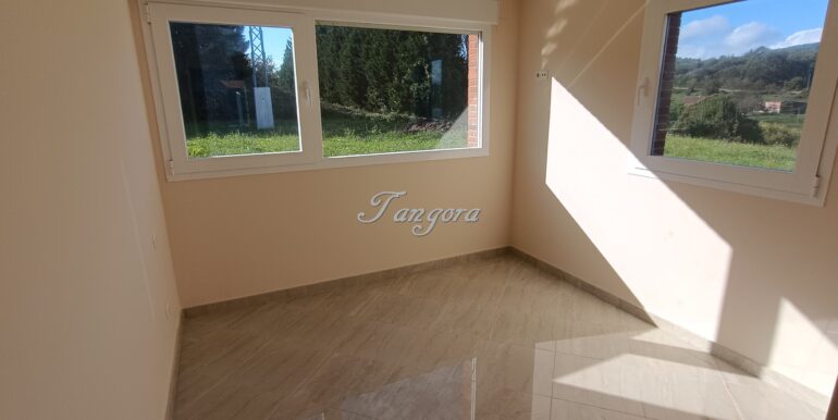 1726245850197 (Copy)