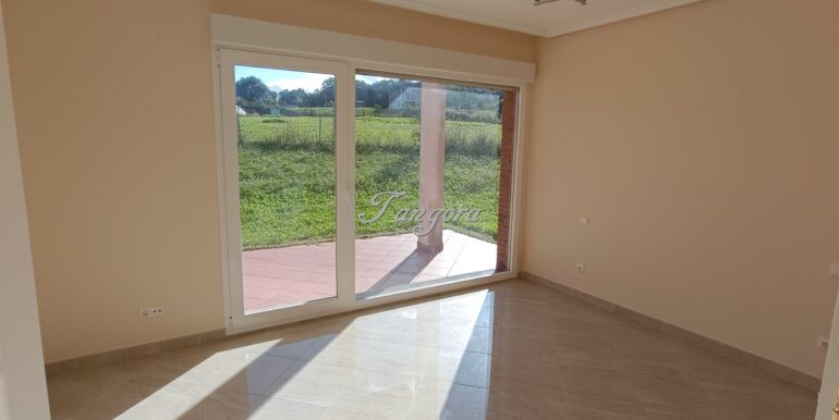 1726245894969 (Copy)