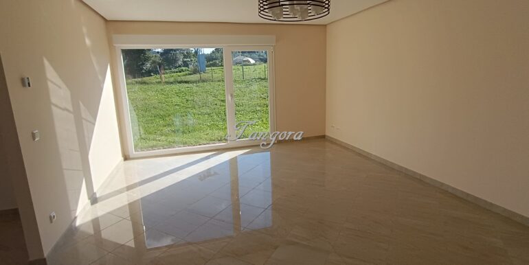 1726245913397 (Copy)