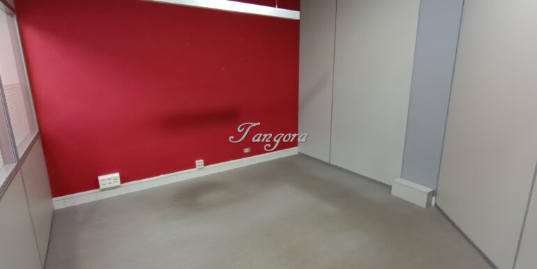 1759312213512 (Copy)