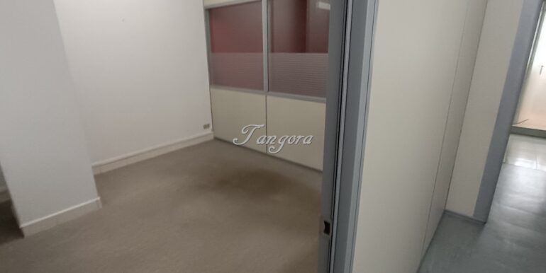 1759312213659 (Copy)