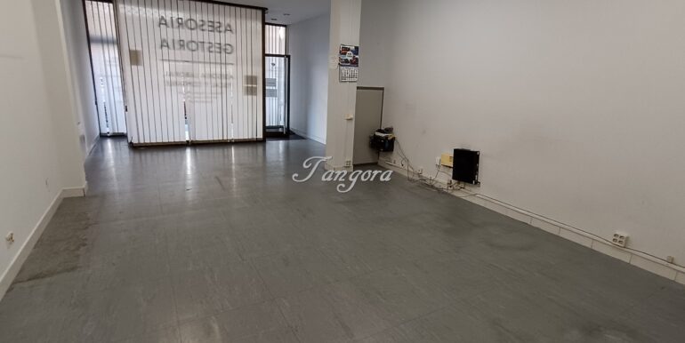 1759312213680 (Copy)