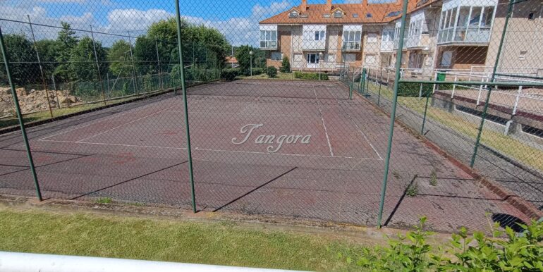 1 aparece 8